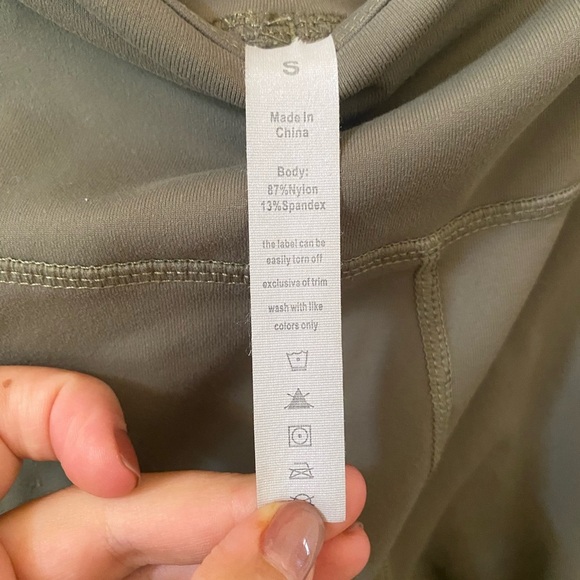 OLIVE GREEN WOMENS LEGGINGS POCKETS SIZE S NYLON SPANDEX - Picture 4 of 7